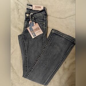 Woman's Jeans